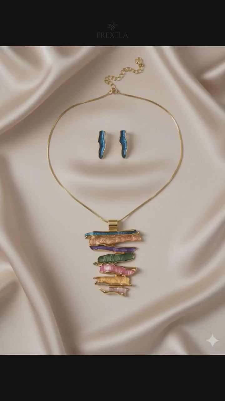 Aurora Layers Statement Pendant Set