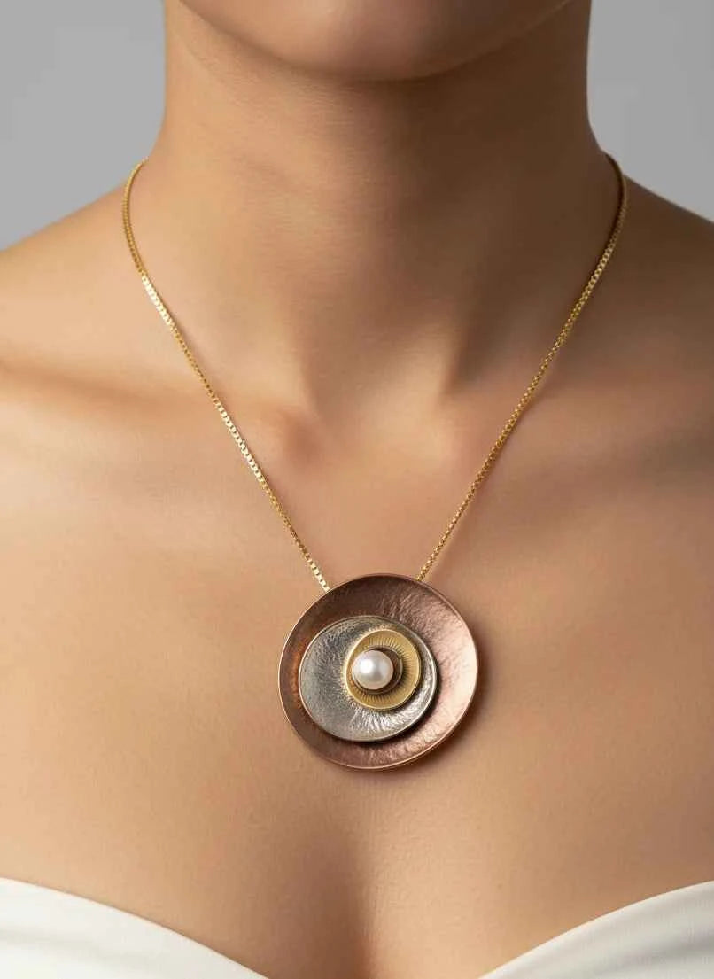 Elegance Pearl Jewellery Set | Necklace & Earrings in Gold-Tone Finish
