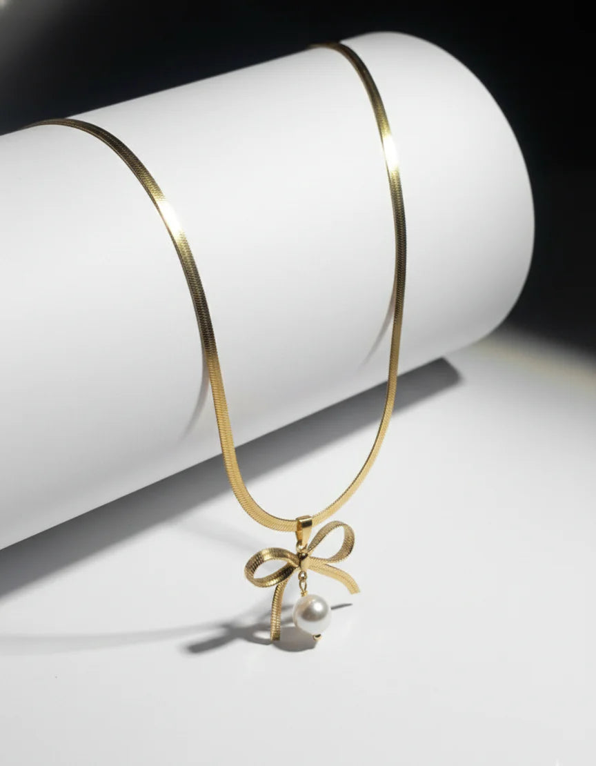 Golden Bow Pearl Necklace | A Gentle Knot of Timeless Elegance