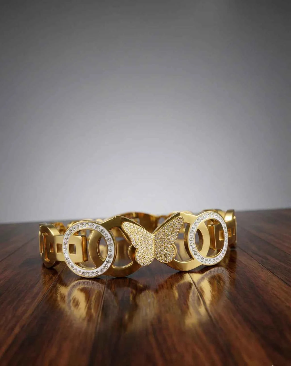 Butterfly Link Bracelet | A Symbol of Strength, Freedom & Golden Glow